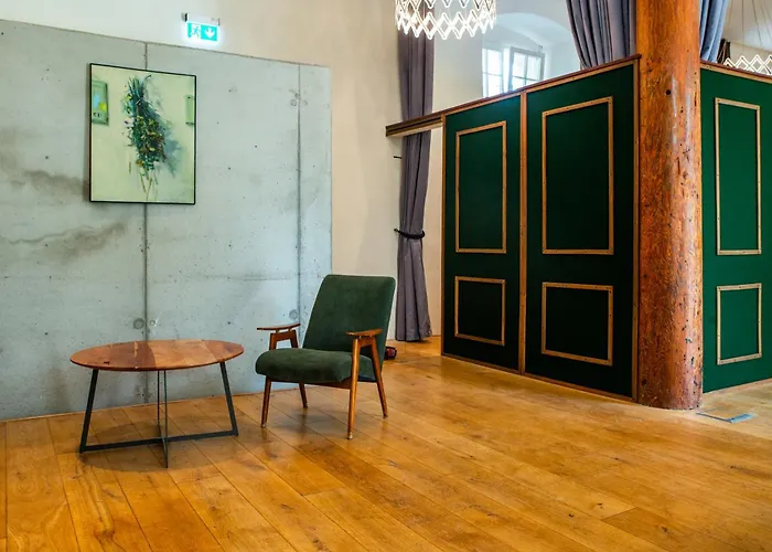 Alte Kirche Im Schloss Beuchow Semesterbostad Lübbenau