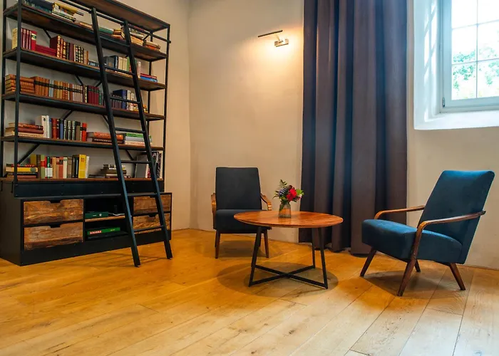 Semesterbostad Alte Kirche Im Schloss Beuchow