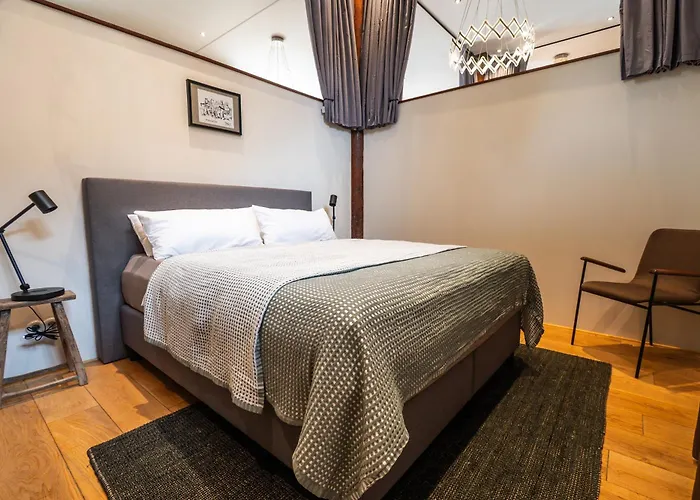 Semesterbostad Alte Kirche Im Schloss Beuchow Lübbenau